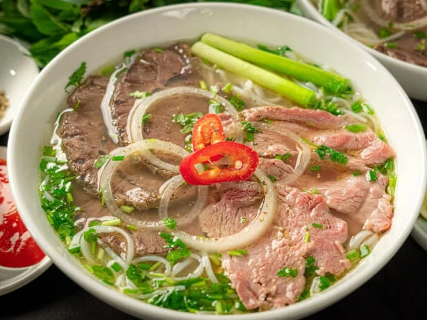 Tô phở bò, món ví dụ trong thực đơn demo